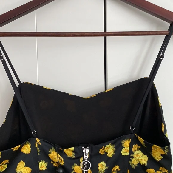 For love and lemons dress - Picture 8 of 10